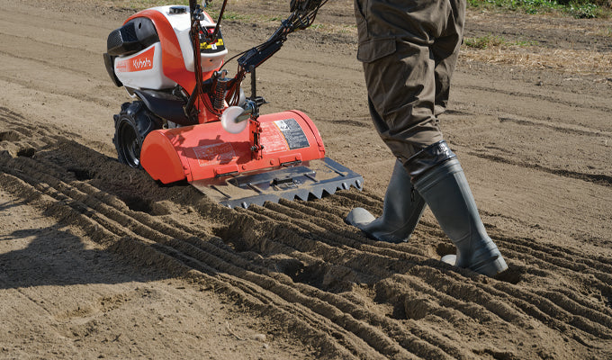 Kubota Cultivator Rear Rotary Type 6.3HP TRS6000