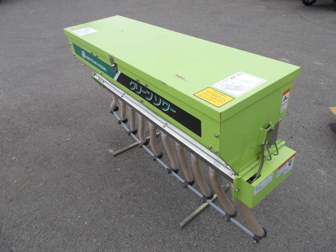AGRI TECHNO SEARCH TCS-121(S) Tractor-Mounted Soil Amendment Spreader