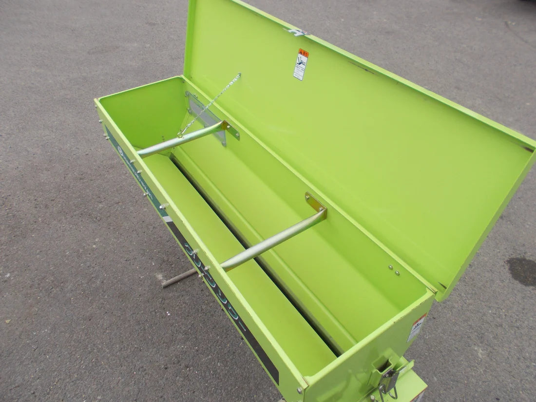 AGRI TECHNO SEARCH TCS-121(S) Tractor-Mounted Soil Amendment Spreader