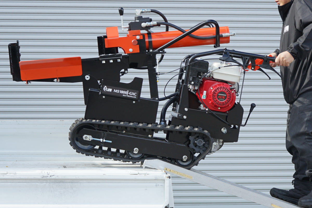 PLOW Self-Propelled Wood Log Splitter with Crawler 18-ton Honda Engine